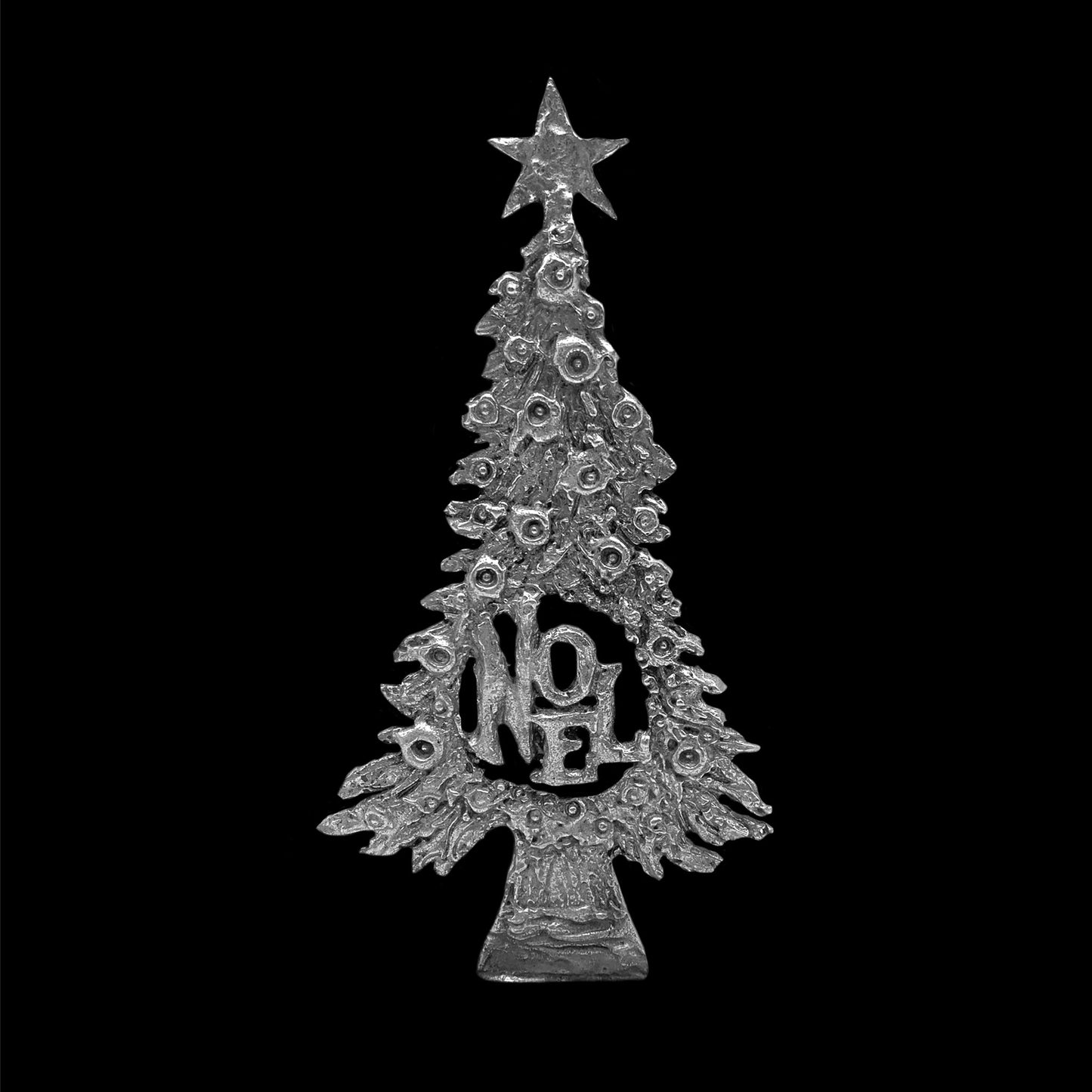 "Noel" Christmas Tree Wall Hanging